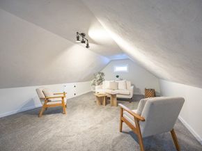 42 York St, Andover MA 01810