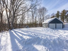 42 York St, Andover MA 01810