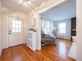 42 York St, Andover MA 01810