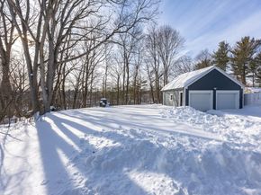 42 York St, Andover MA 01810