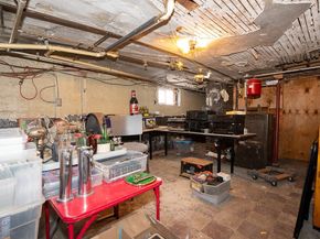 7 Clarissa St, Worcester MA 01604