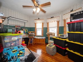 7 Clarissa St, Worcester MA 01604