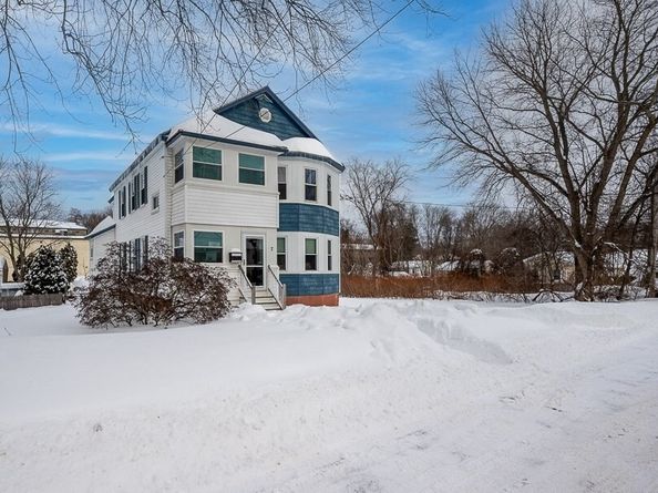7 Clarissa St, Worcester MA 01604
