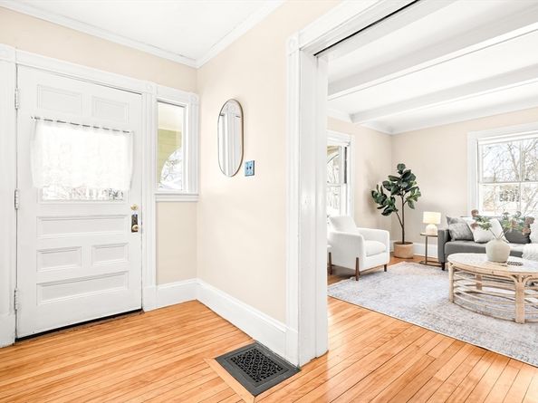 136 Sylvester Ave, Winchester MA 01890