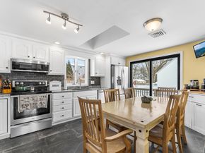 20 Edith Rd, Weymouth MA 02189