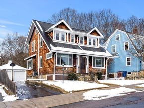 24 Lynde Ave, Melrose MA 02176