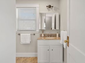 24 Lynde Ave, Melrose MA 02176