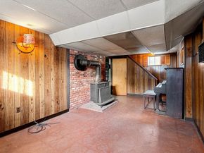 24 Lynde Ave, Melrose MA 02176