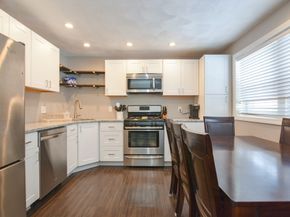 60 Edgelawn 1, North Andover MA 01845