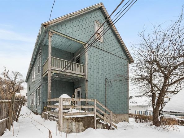 25 Mckinley Rd, Worcester MA 01605