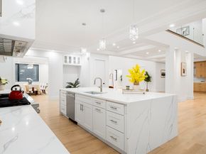 197 Woburn St, Lexington MA 02420