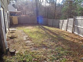 20 Marc Ave, Southbridge MA 01550