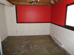 20 Marc Ave, Southbridge MA 01550