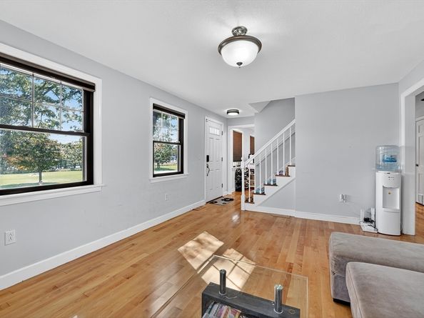 116 Gordon Rd, Braintree MA 02184