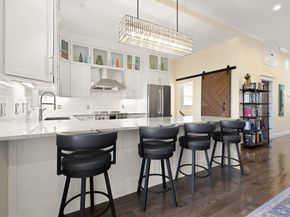 125 Heath St, Somerville MA 02145