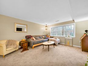 49 Weatherly Dr 49, Salem MA 01970