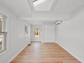 93 Sweetwater St, Saugus MA 01906