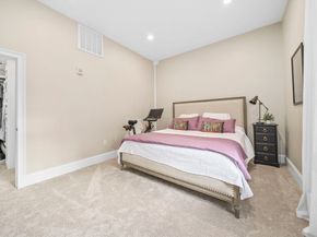 7 Russell St 206, Plymouth MA 02360