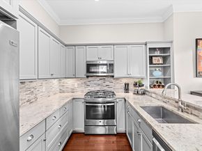 7 Russell St 206, Plymouth MA 02360