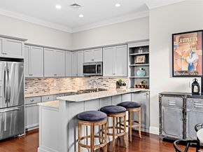 7 Russell St 206, Plymouth MA 02360