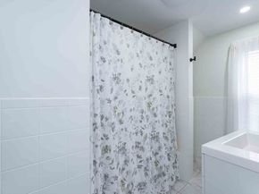 6 Monroe Court, Gloucester MA 01930