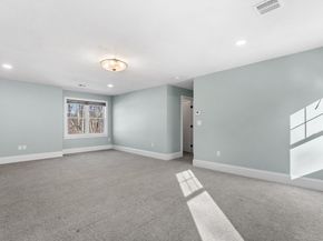 40 Timber Crest Dr, Medway MA 02053