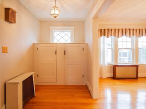 25 Wyola Dr, Worcester MA 01603