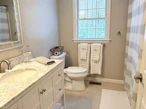 74 Fairview Park Road, Sturbridge MA 01566