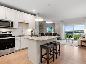 5 Peters Farm Way 105, Westborough MA 01581