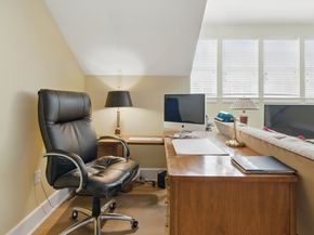 2 Powder Mill Sq 2B, Andover MA 01810