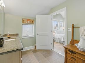 2 Powder Mill Sq 2B, Andover MA 01810