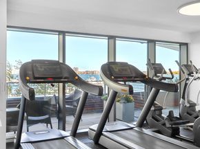 300 Pier 4 Blvd 8A, Boston MA 02210