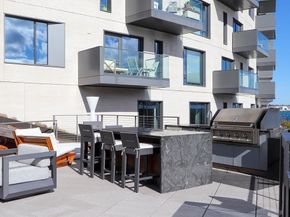 300 Pier 4 Blvd 8A, Boston MA 02210