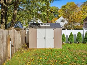 15 Anderson Ave, Worcester MA 01604