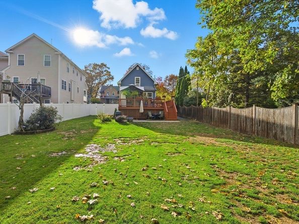 15 Anderson Ave, Worcester MA 01604