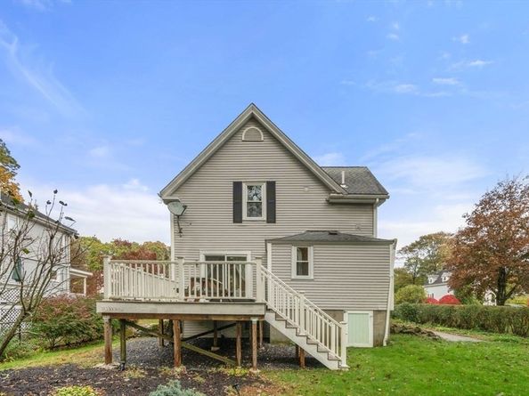 98 Myrtle, Rockland MA 02370