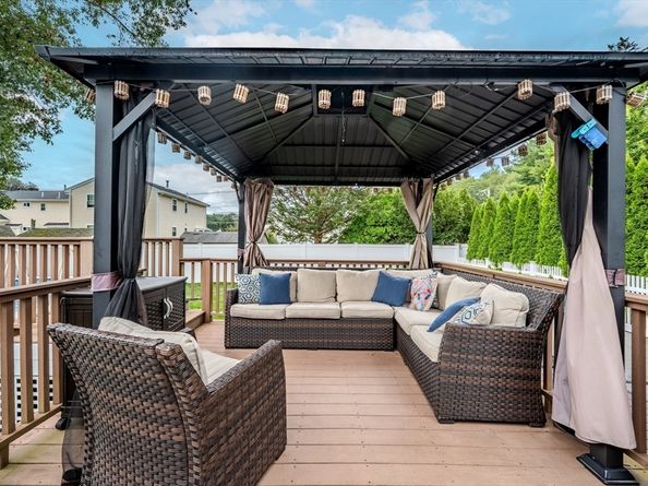 7 Allendale Ave, Billerica MA 01821