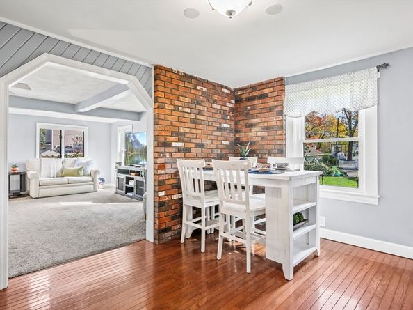 7 Allendale Ave, Billerica MA 01821