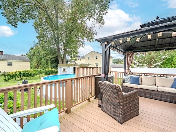 7 Allendale Ave, Billerica MA 01821