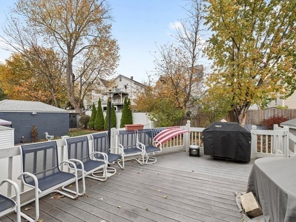 43 Jefferson Ave, Everett MA 02149