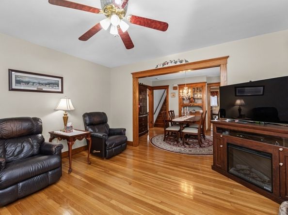 43 Jefferson Ave, Everett MA 02149