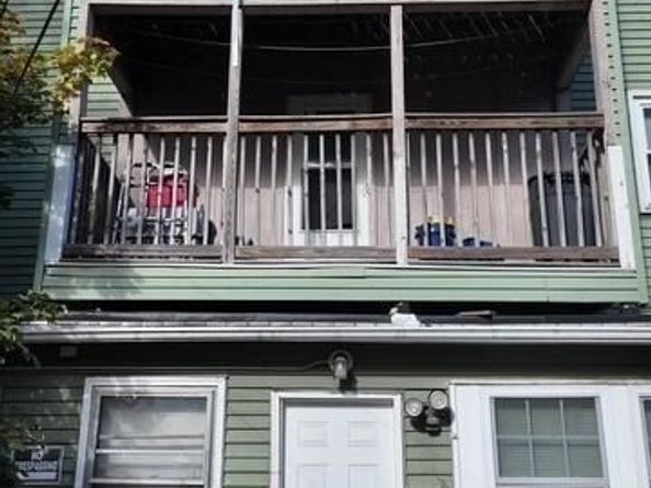 24 Catharine St, Worcester MA 01605