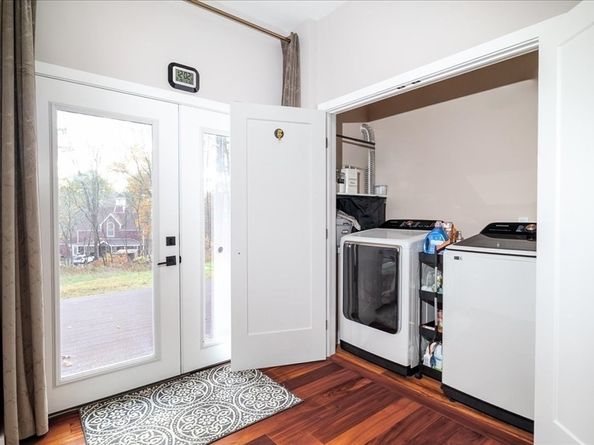 145 W River Street, Upton MA 01568