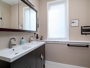 145 W River Street, Upton MA 01568