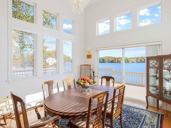 26 Cedar Lake Dr, Sturbridge MA 01566