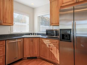 26 Cedar Lake Dr, Sturbridge MA 01566