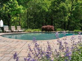 45 Thistle Road, North Andover MA 01845