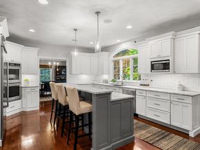 45 Thistle Road, North Andover MA 01845