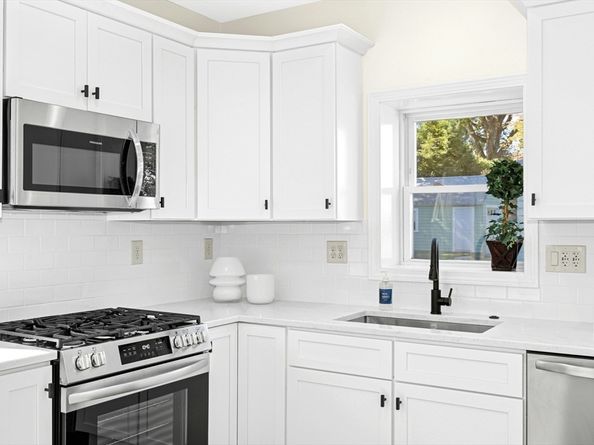13 Arthur Street 13, Maynard MA 01754