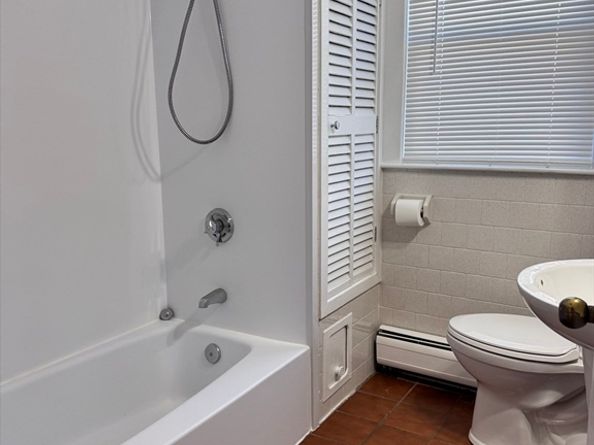 28 Sabino Farm Rd, Peabody MA 01960